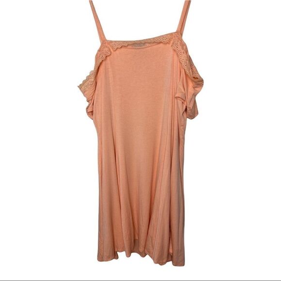 torrid LACE TRIM COLD SHOULDER FLUTED DRESS size 1x - Picture 6 of 9